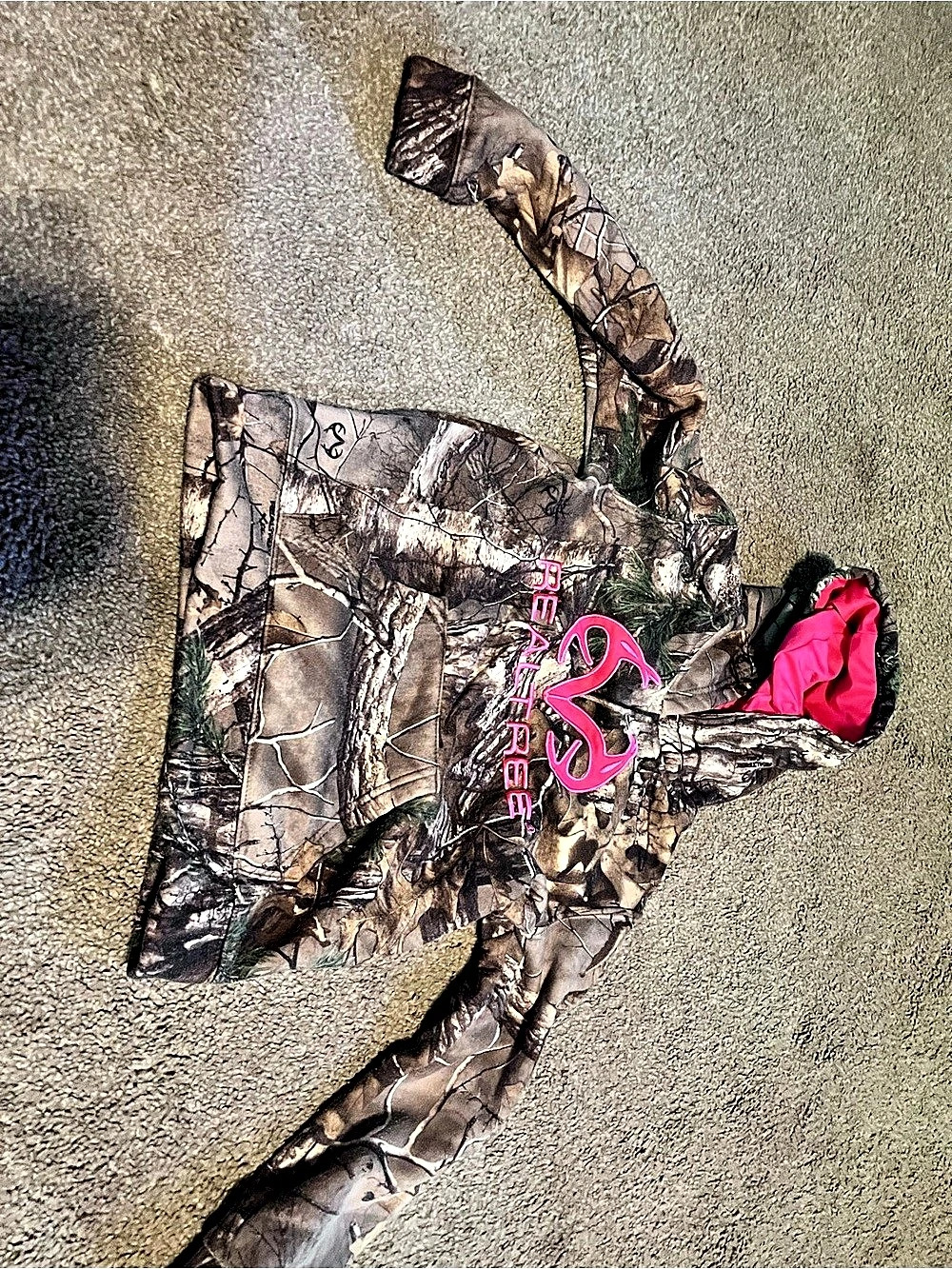 Realtree Youth Girls Pink Camo Hoodie Kid’s 10-12 Size Large